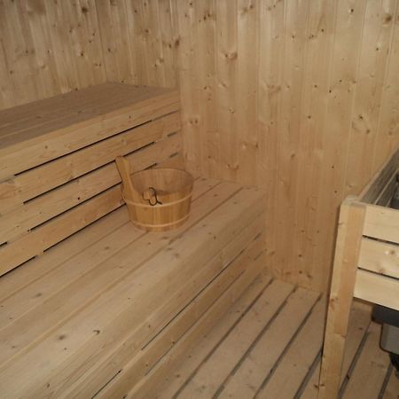 Al Hayat Hotel Suites Шарджа Экстерьер фото