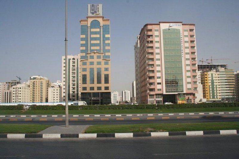 Al Hayat Hotel Suites Шарджа Экстерьер фото
